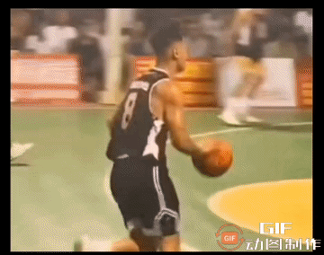 球鉴野球场：凌波微步——技术不够，步数来凑！
#球场梦游#