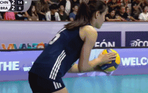 曾洁雅重炮，中国女排3-2胜巴西晋级决赛
北京时间8月26日，U21女排世锦赛，