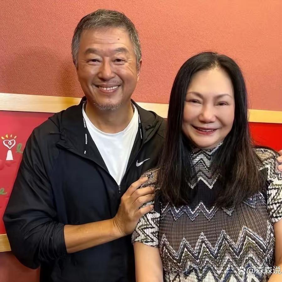 S妈回应
大S遗产卡余额不足42万，
称女儿婚后没收入，养孩子打官司花光了。
 