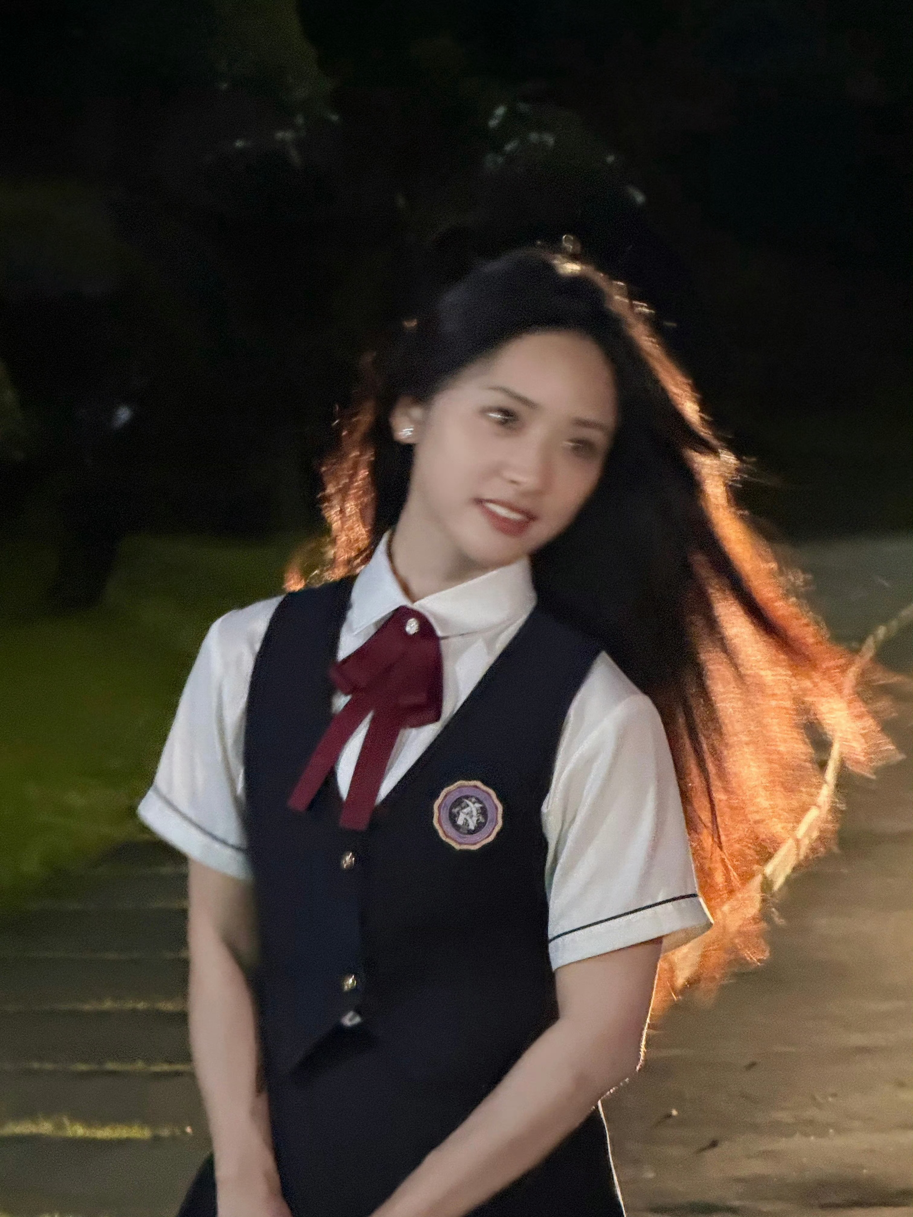 沈月学院风live图沈月滑板闪亮登场 直接被沈月阿七学姐戳中！[期待][期待]谁