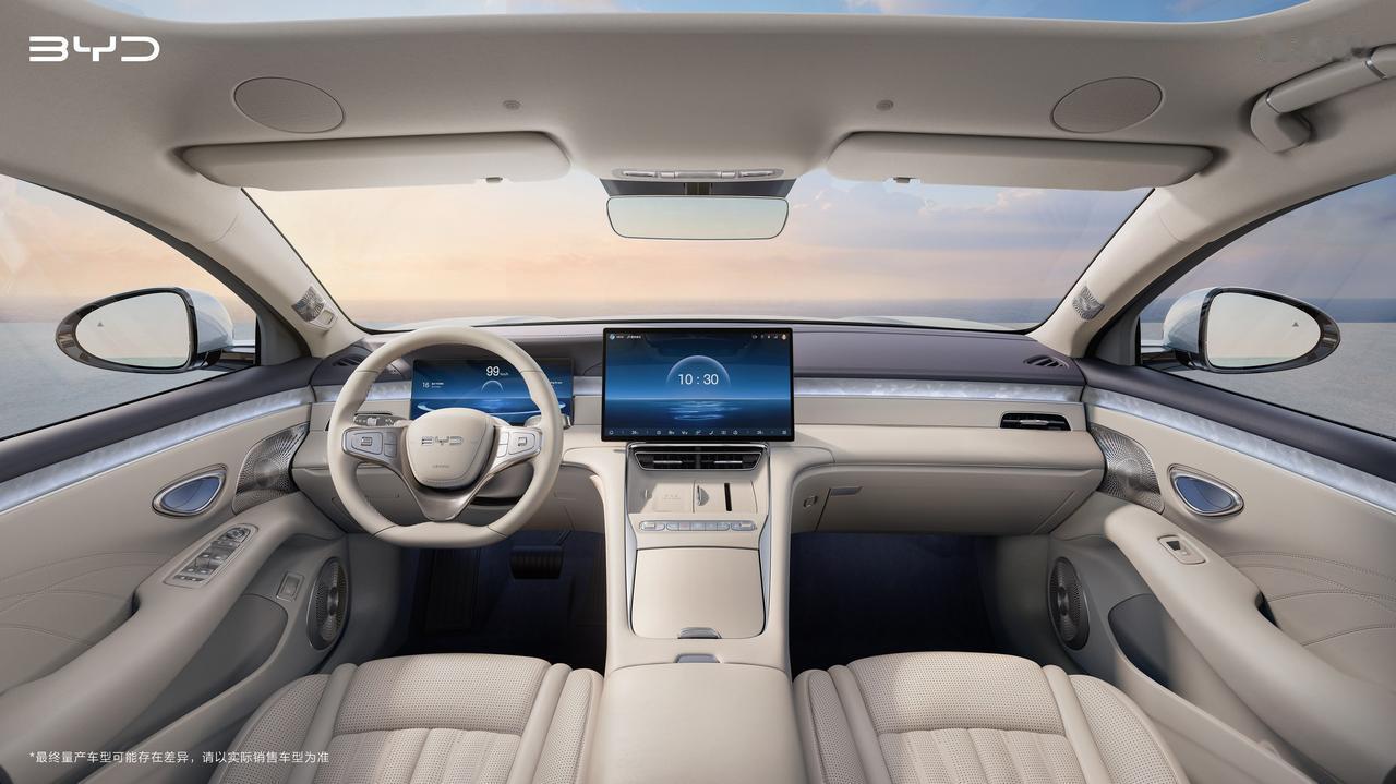 比亚迪海豹08旗舰轿车内饰图首发，北京车展亮相

这车外观/内饰挺___