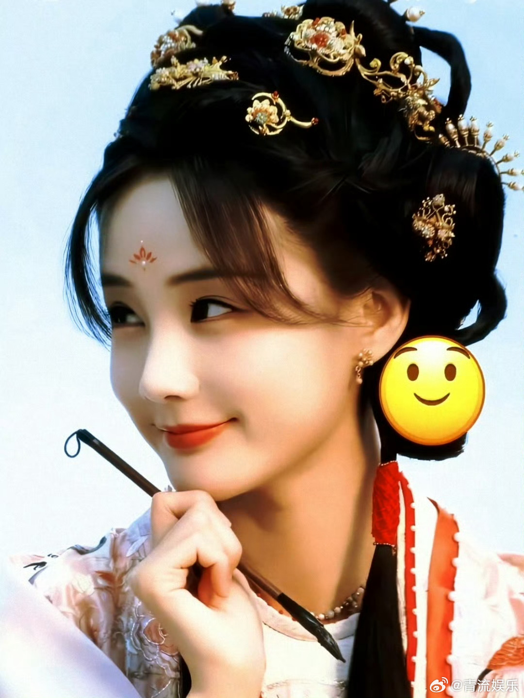 李一桐痛失艺名后首个作品署名新规落地后，李一桐痛失艺名，本名“李雪”后首部作品《