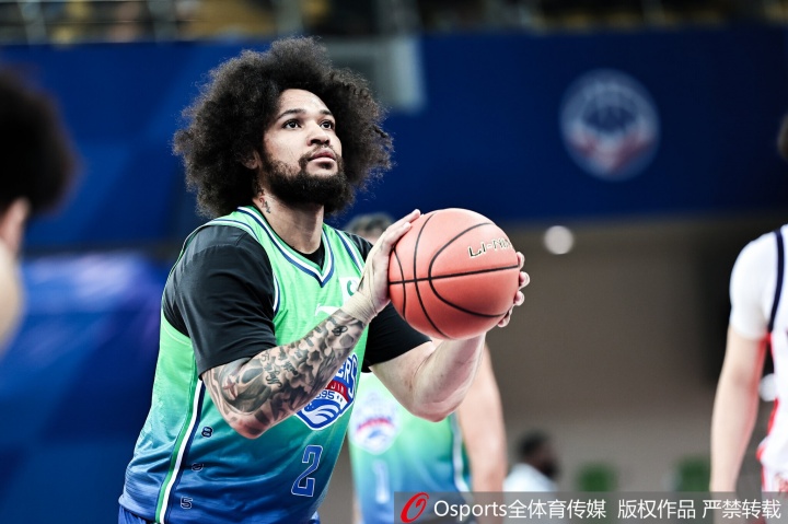 难阻失利！尼克斯18中8拿26分5板7助2断 三分8中4