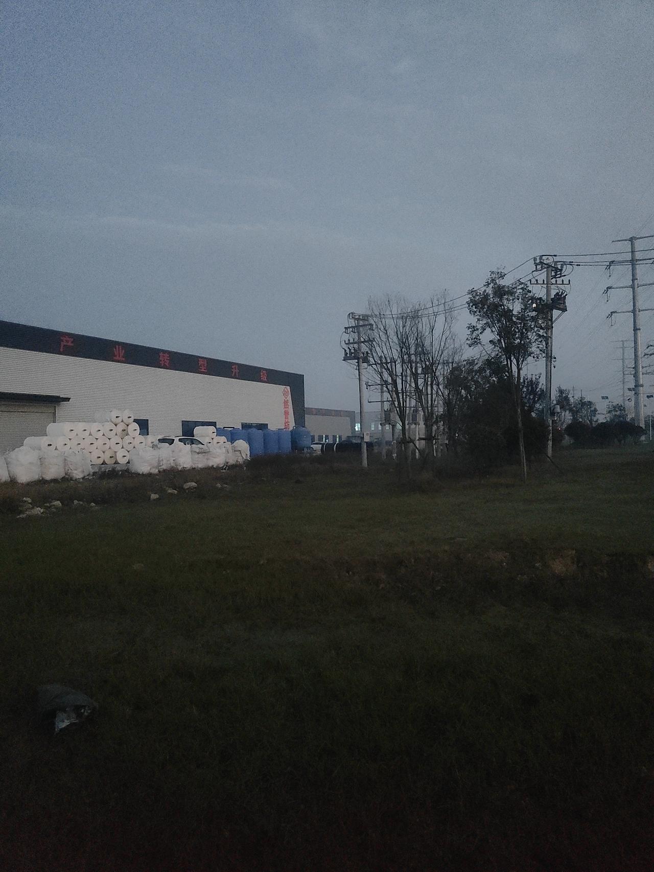 牛马的一天又要开始了，有人生来就是罗马，而我生来就是骡马