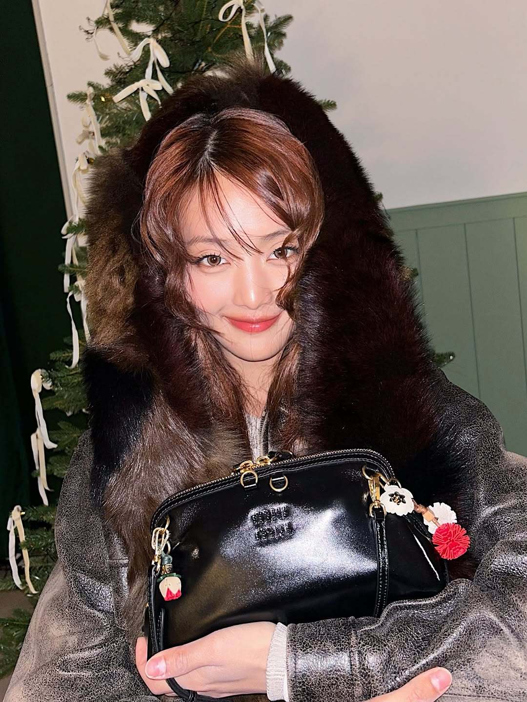 Minnie x Miu Miu鬼马可爱的MiuMiu Girl Minnie上