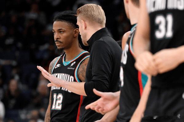 莫兰特在，灰熊5胜9负，莫兰特不在，灰熊8胜5负。

这其实也是很正常的，少了个