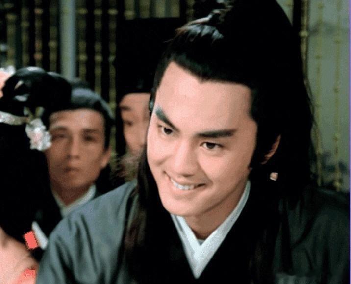 狄龙出演王宝强新片狠家伙 王宝强不断挑战新角色，这次邀到老戏骨狄龙加盟，两大实力