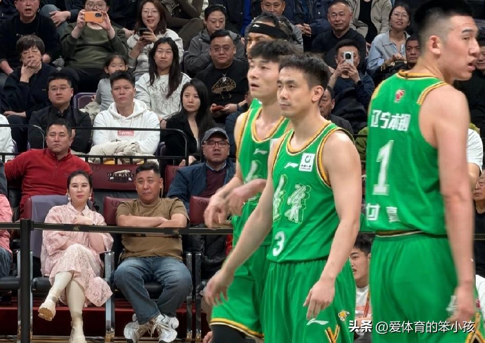 CBA联赛的赛场上，不管辽宁本钢战绩排名如何，似乎关于这支曾经的冠军球队的话题永