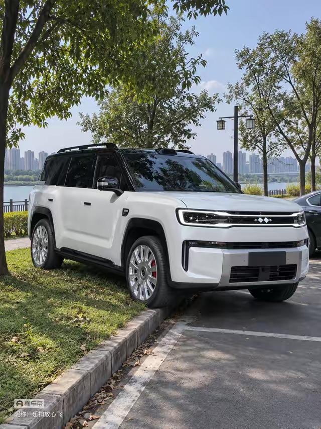 中国顶尖的十大科技公司：
​第1名：华为，总部深圳。
​第2名：字节跳动，总部北