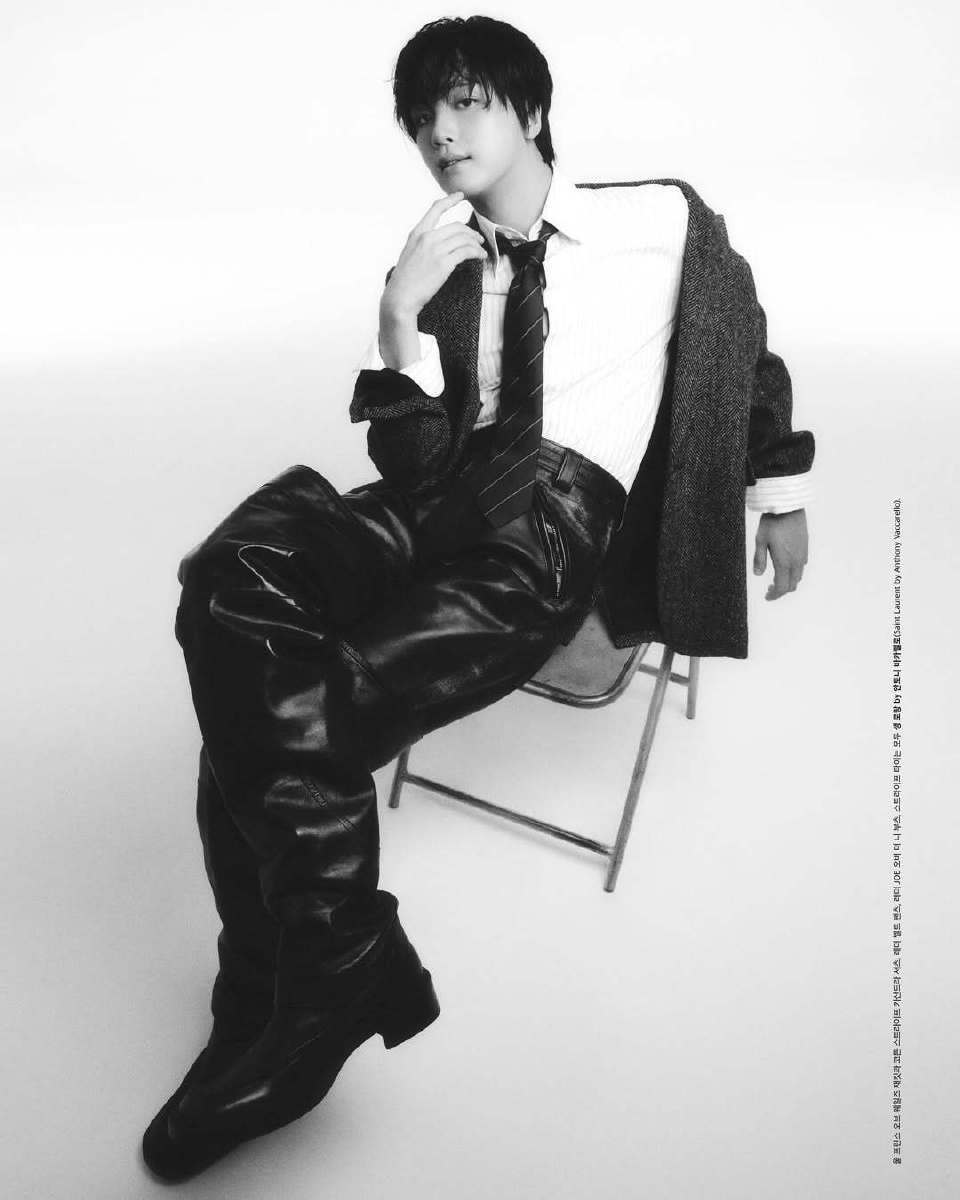 楷灿 x Saint LaurentDAZED KOREA E-Edition 