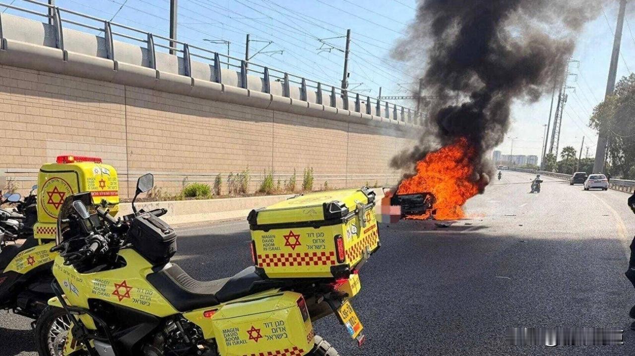 爆炸！伊朗直接下场暗杀，摩萨德本土遇袭

炸裂！6月4日早高峰，特拉维夫阿亚隆高