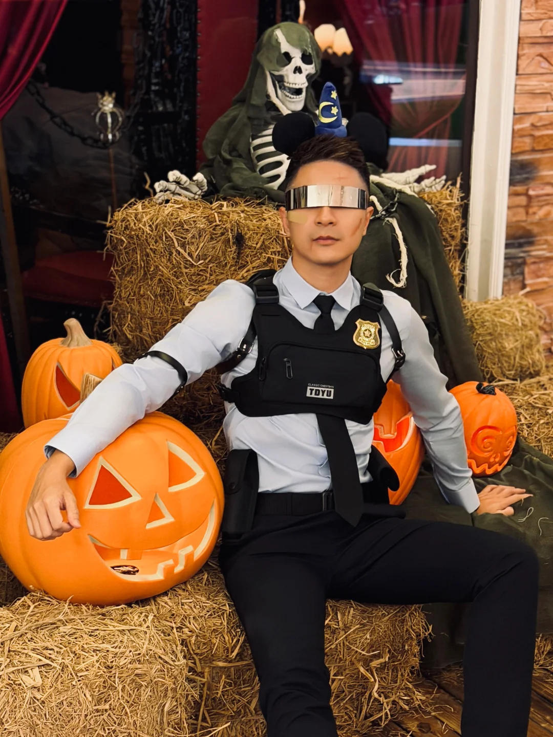 cos迪士尼保安闯进北海万圣节的终极归属地！