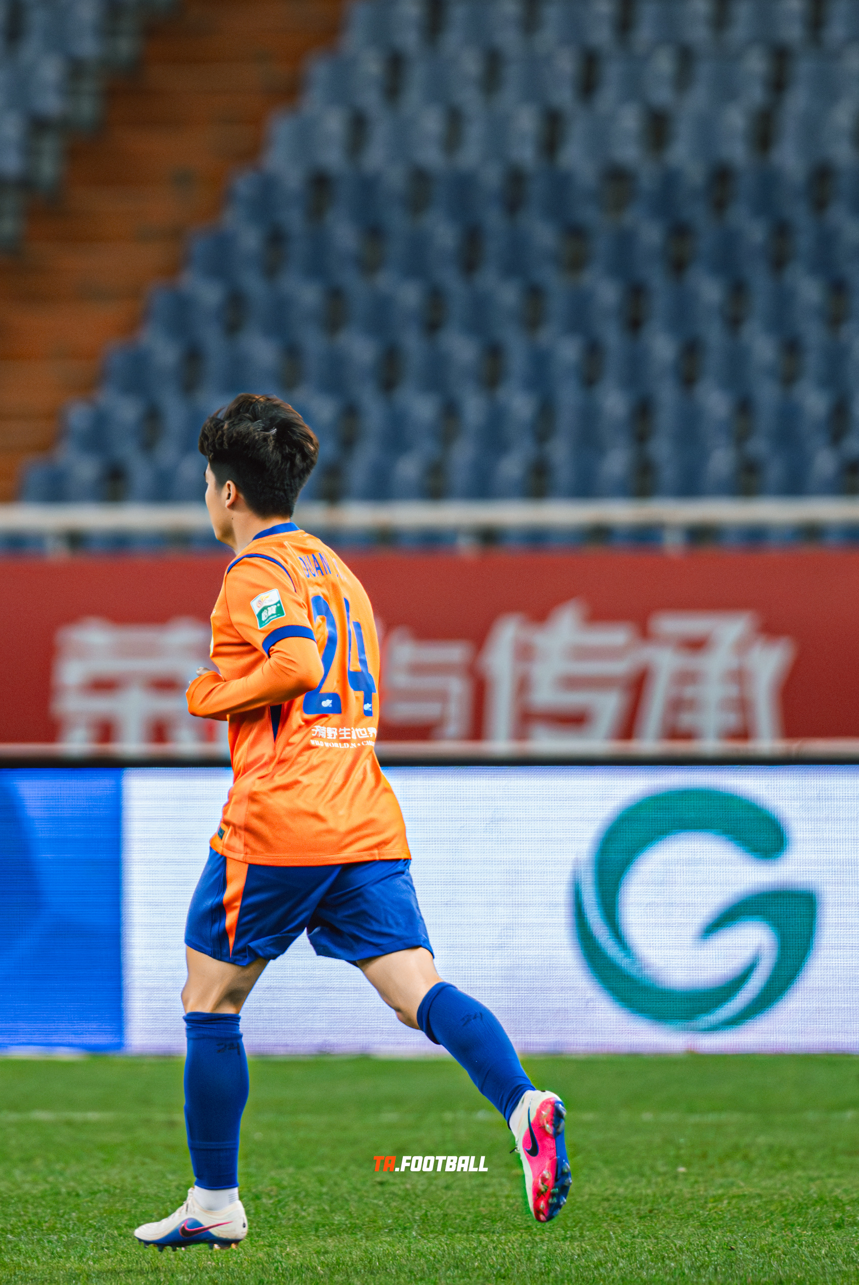 回归后的首秀🧡尽心尽力山东泰山1比2大连英博山东泰山中超联赛