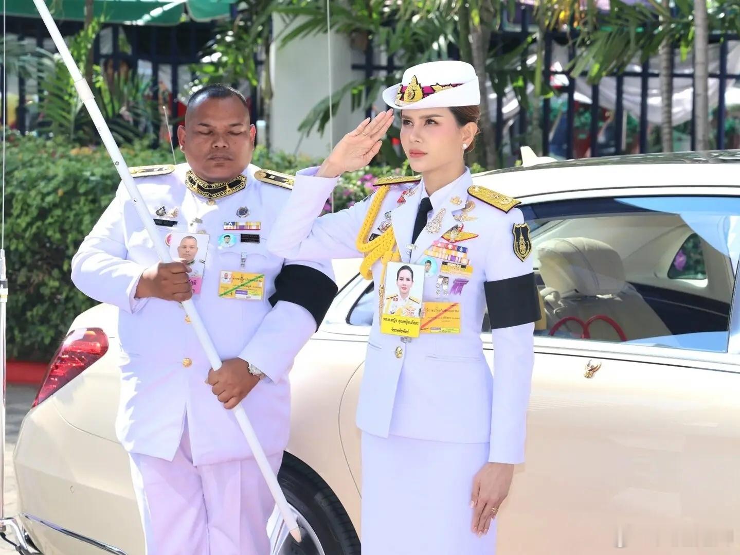 泰王宠妃巴帕颂出席活动。 