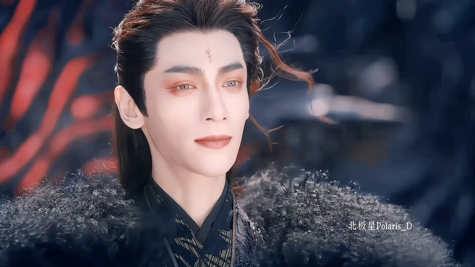 初魔无关正邪善恶，就只是美的本身。立场之分交由他以外的其他人来评判，而他只需要冷