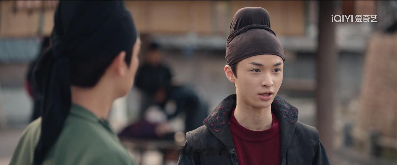 我发现一个问题，从《唐诡之长安》到《唐诡奇谭》，长大的薛环怎么越来越没用了呢？