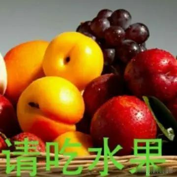 我们总在追寻轰轰烈烈的人生，却常常忽略，那些藏在烟火日常里的平凡坚守，才是世间最