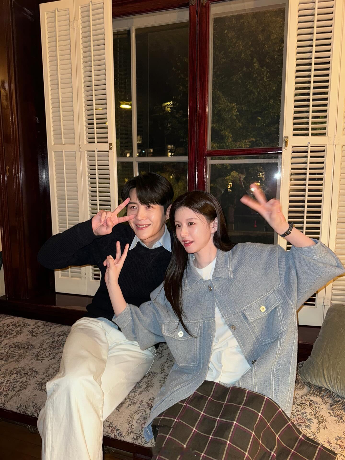 就这样一前一后发ins🍀🍀🍀高允真‖金宣虎‖ 