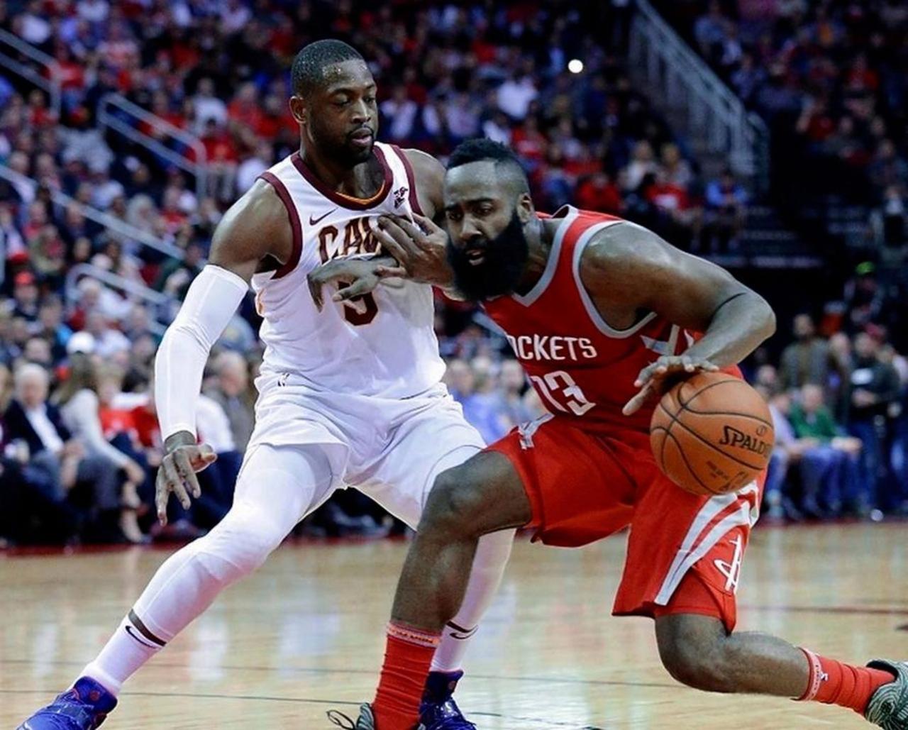 哈登不如韦德？韦德季后赛高光时刻，也就是2006年总决赛逆转小牛那一次，这么多年