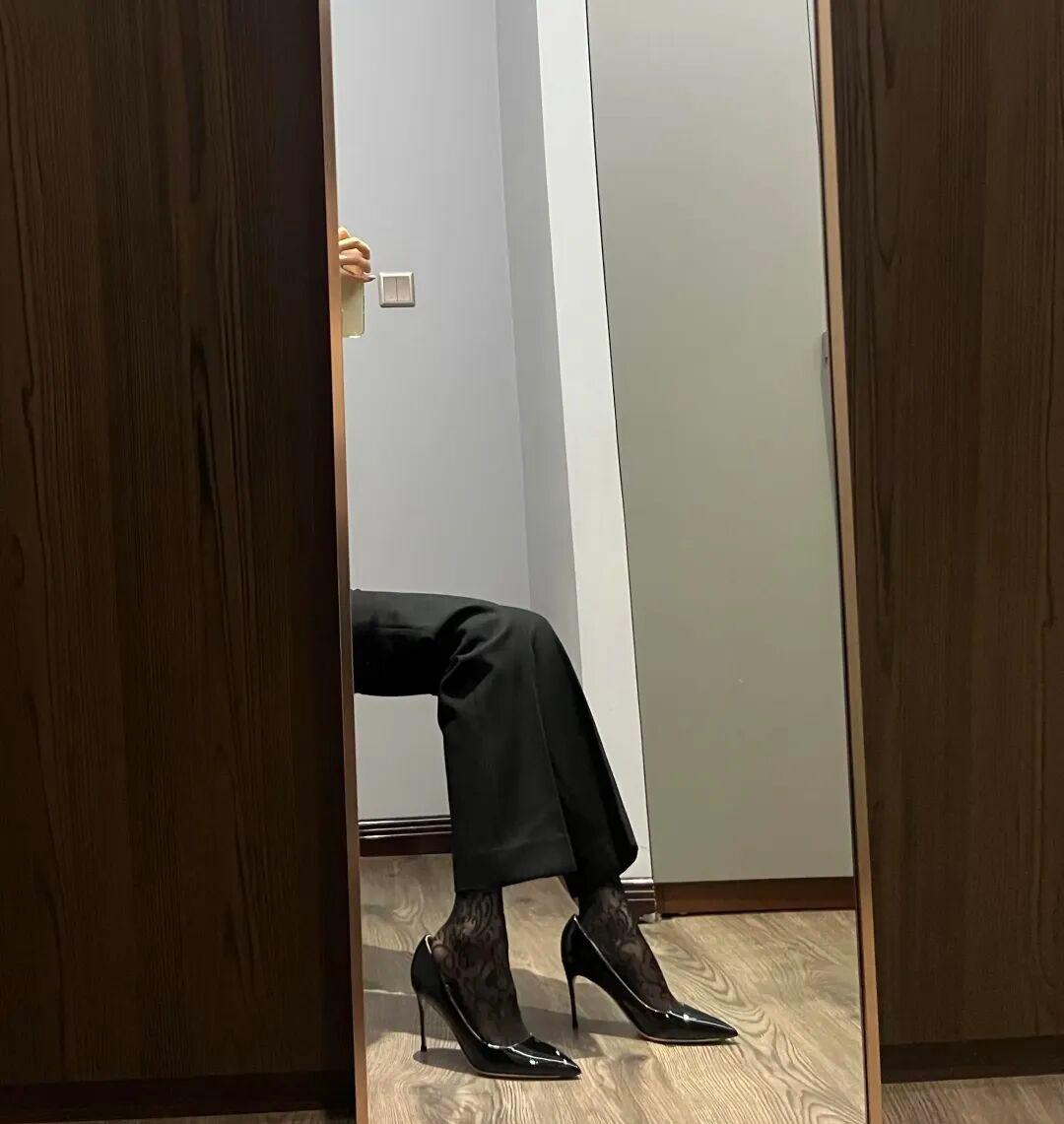 什么样的女人才算有魅力呢裤里丝的魅惑[玫瑰][玫瑰]