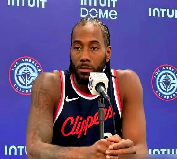 快船附加赛输得太惨了，主场第四节领先13分都能被翻盘！伦纳德最后12分钟只拿2分