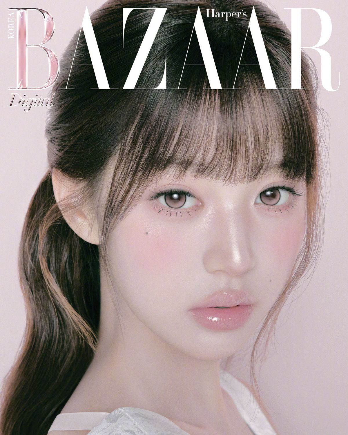 张元英 Harper's BAZAAR Korea 韩版芭莎电子刊封面，氤氲着粉