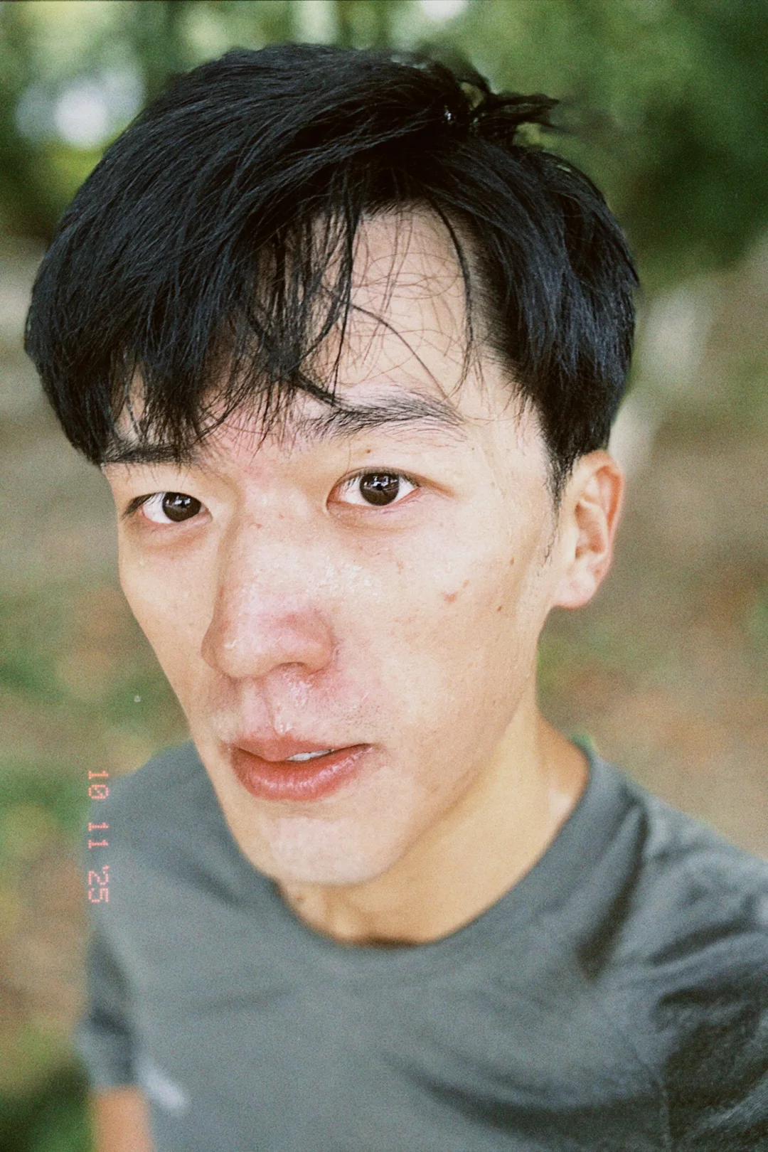 天气不错🏃🏻‍♂️四分配跑个20公里热热身