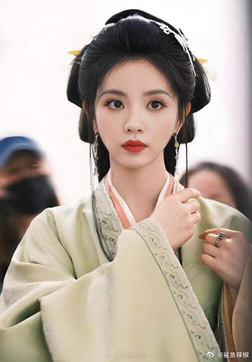 极致甜妹田曦薇