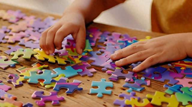 孩子坐不住、听不进？发展神经科学：专注力可靠这3个动作练出来