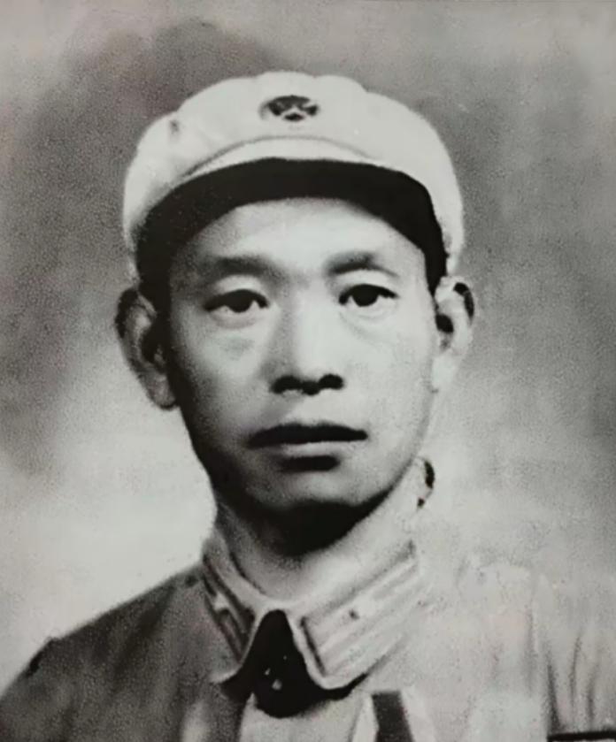 1938年，八路军破坏京汉铁路三个月毫无进展，连长正发愁时，一小兵毛遂自荐：“连