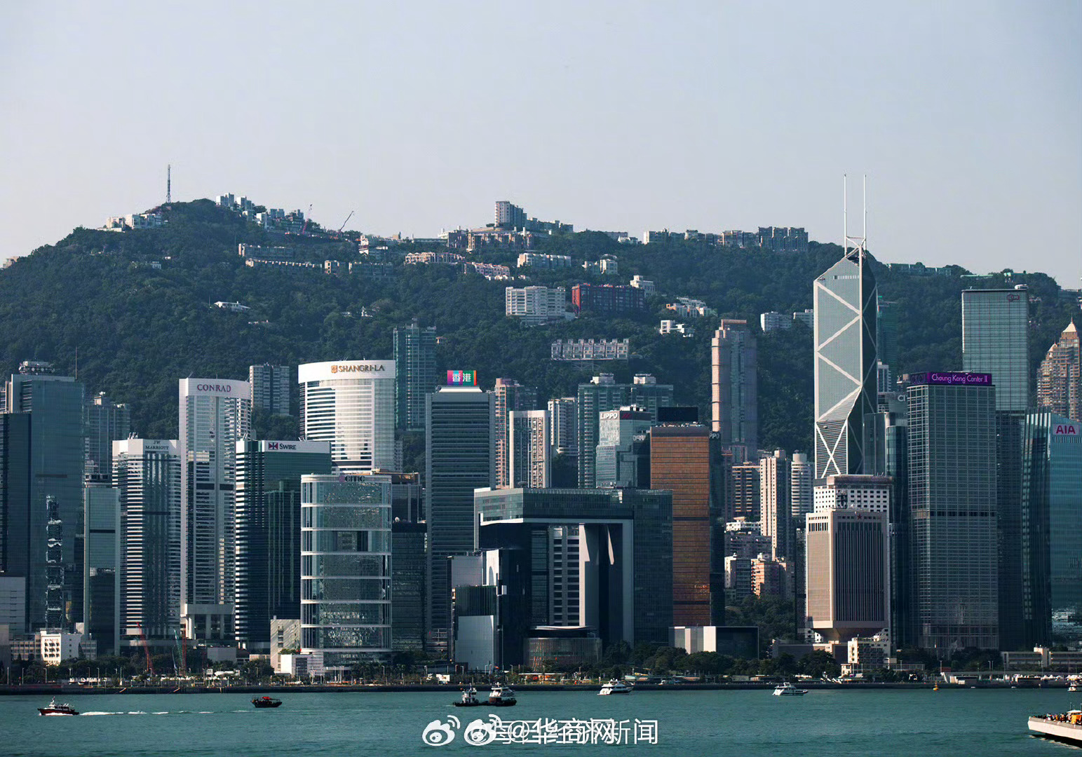 #香港金管局降息25个基点# 【香港金管局将基准利率下调25个基点至4.50%】