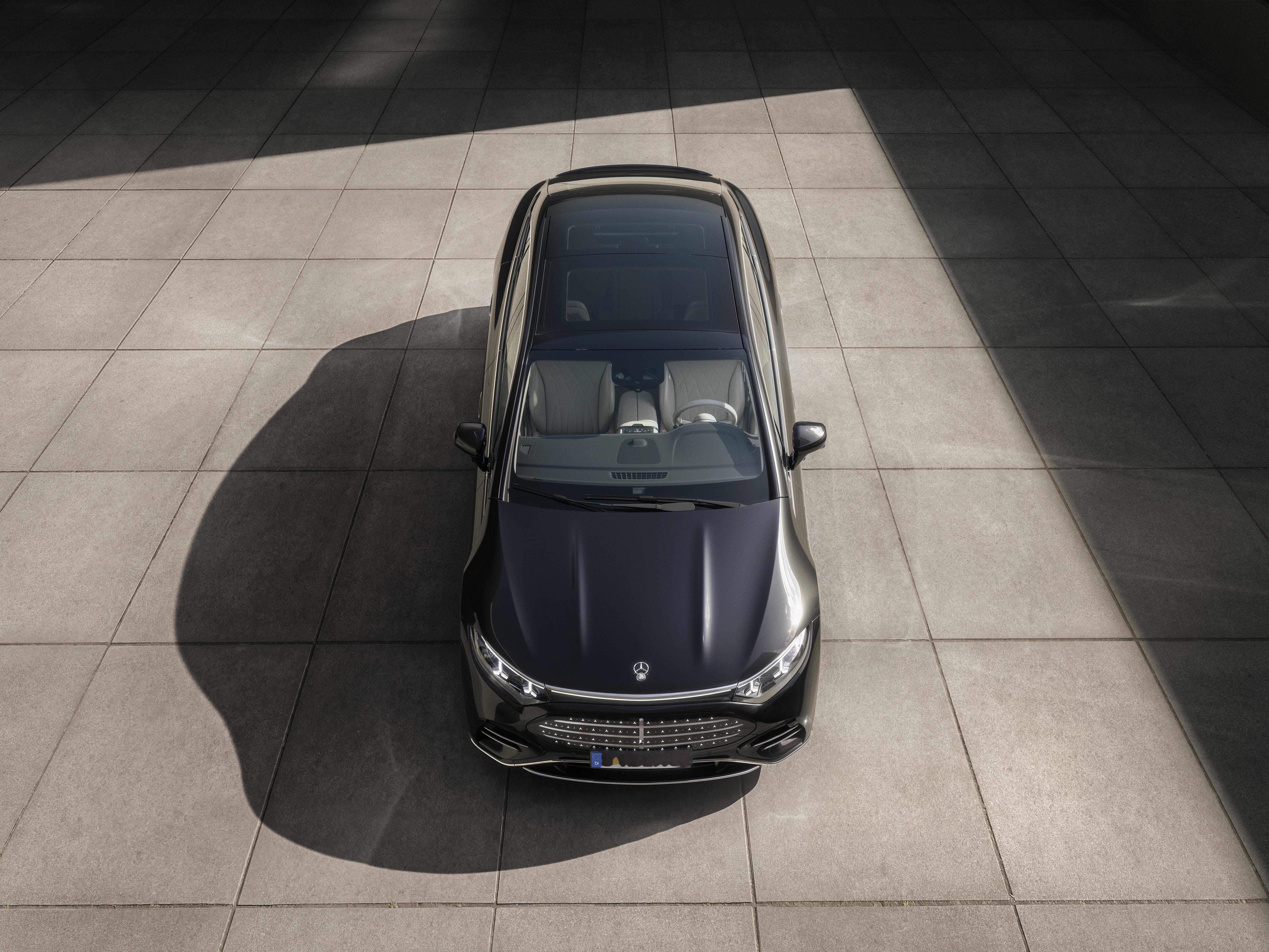 2027款梅赛德斯-奔驰EQS瓦格纳的“余晖”仍在 