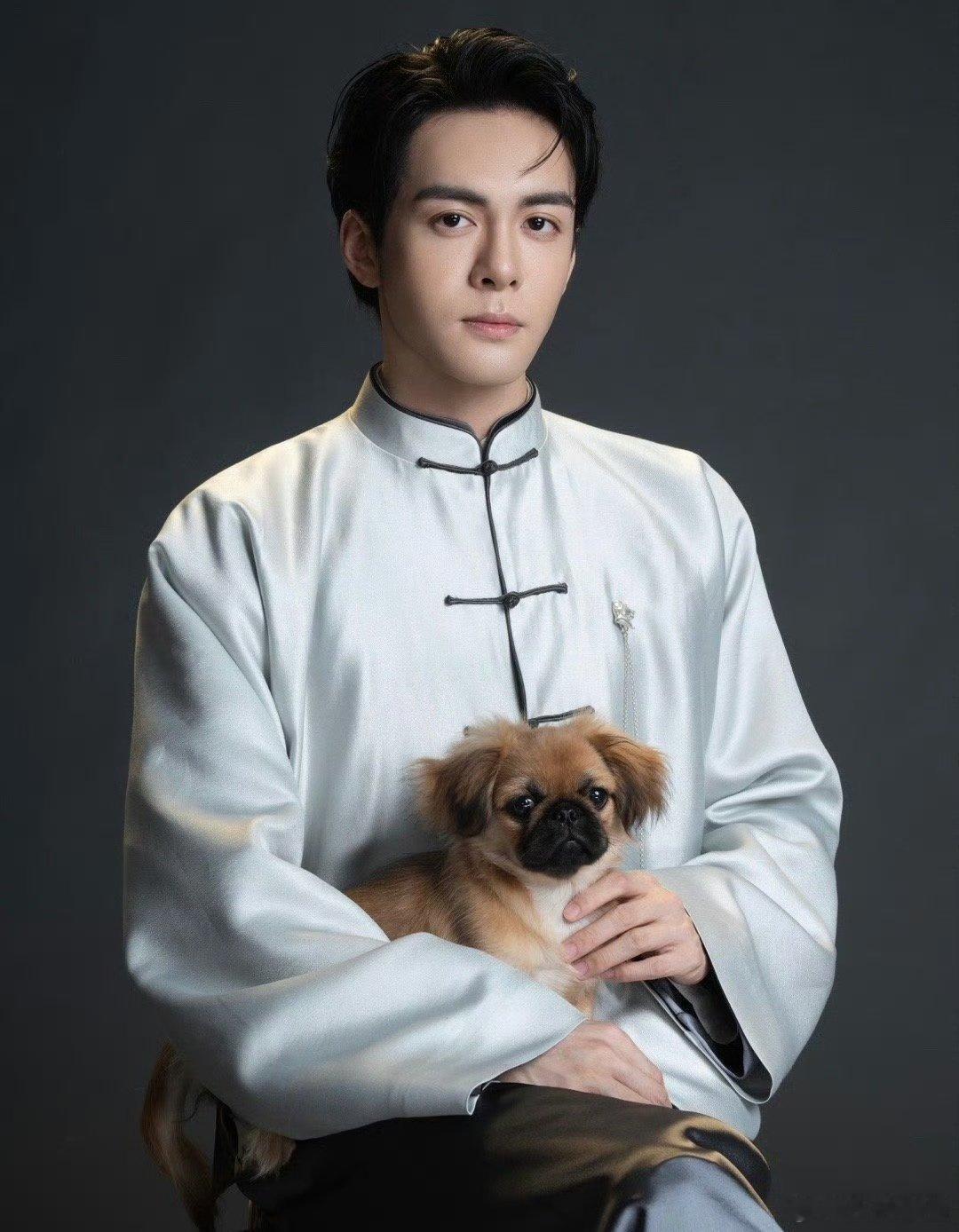 很无性的一款男的 ​​​