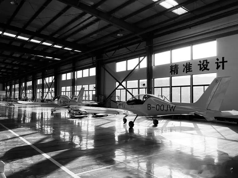 扬州再落重磅！低空经济人才基地正式落地，千亿产业迎来硬核支撑
 
作为土生土长的