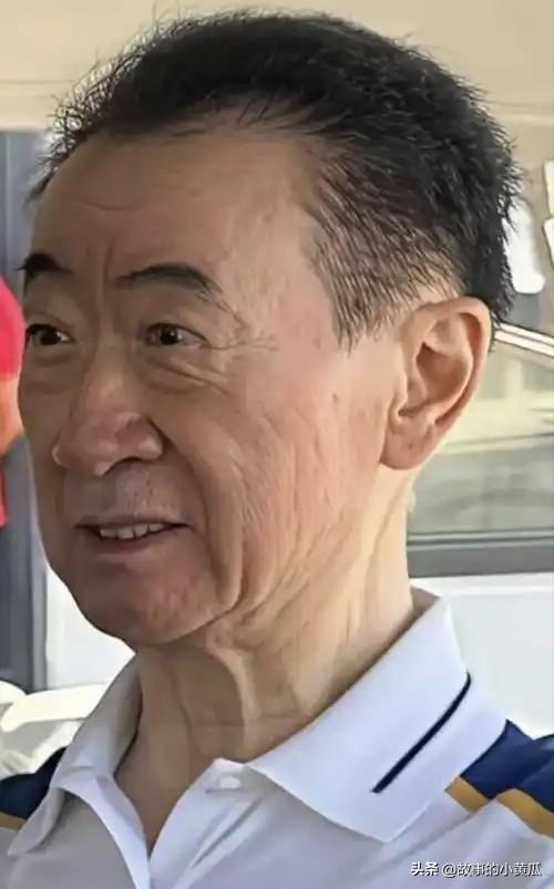 王健林被限制高消费
此前万达集团被强制执行超4亿元
诸神的黄昏
一个时代终将过去