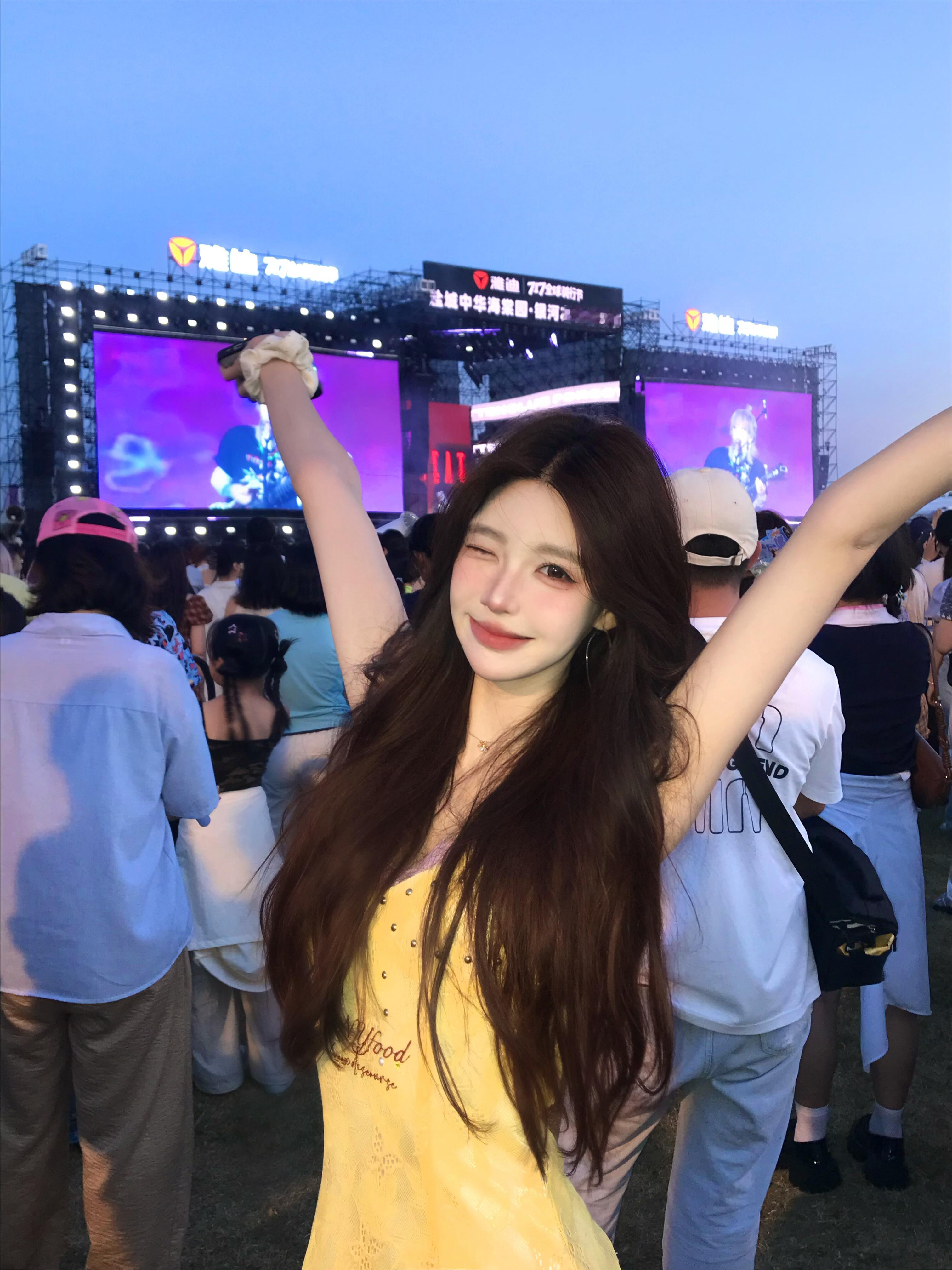 love哪有live好🎀是谁前几天去雅迪717全球骑行节玩了 哈哈，是我！_在