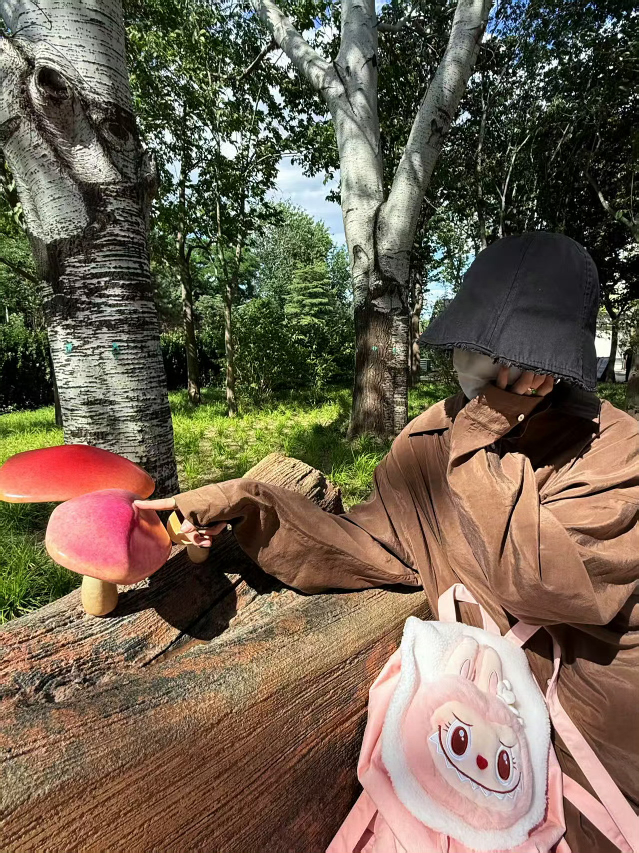 杨幂  百花奖闭幕式这个票价很nice诶，是闭幕式门票+景点门票组合的，选择泡泡