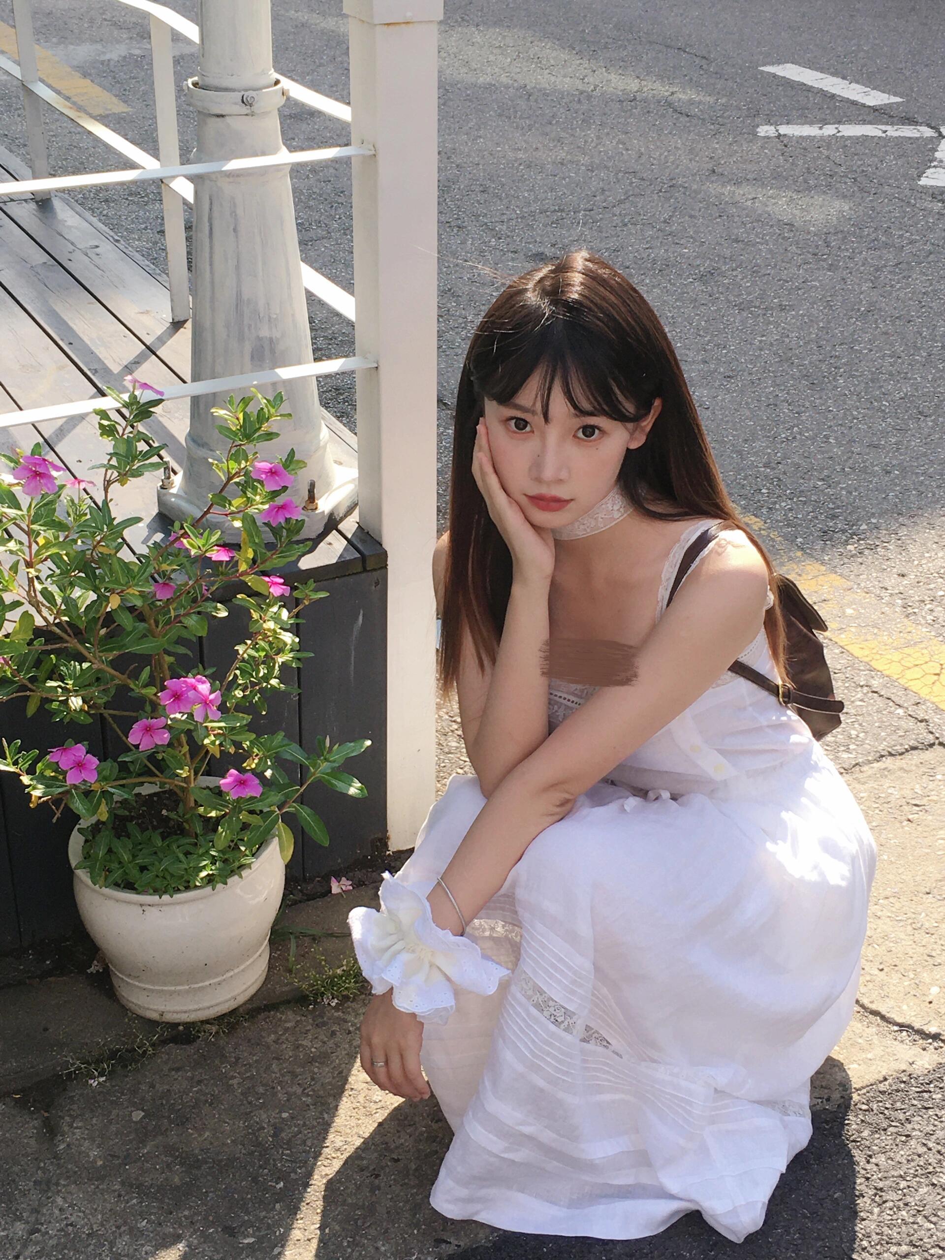 小巷🤍之前在首尔的一些库存～#今天穿什么##拍照姿势# ​​​