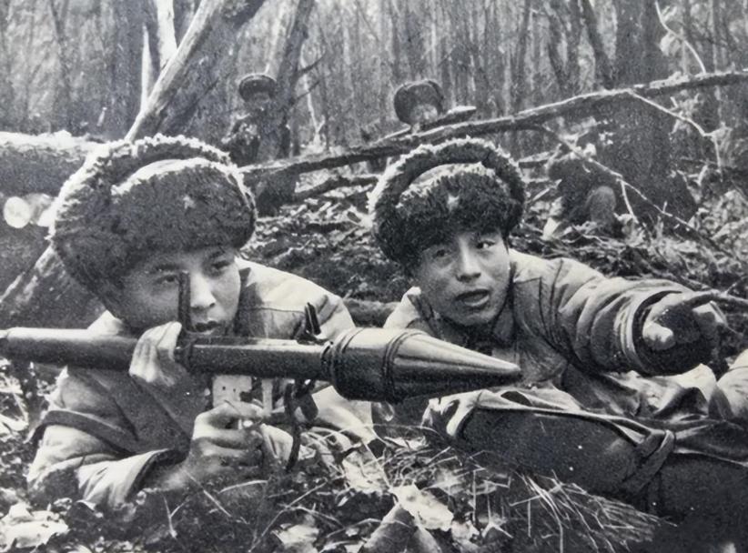 1969年珍宝岛危机，苏联为何没有摁下核按钮？因为对拥有2240万km²土地的苏