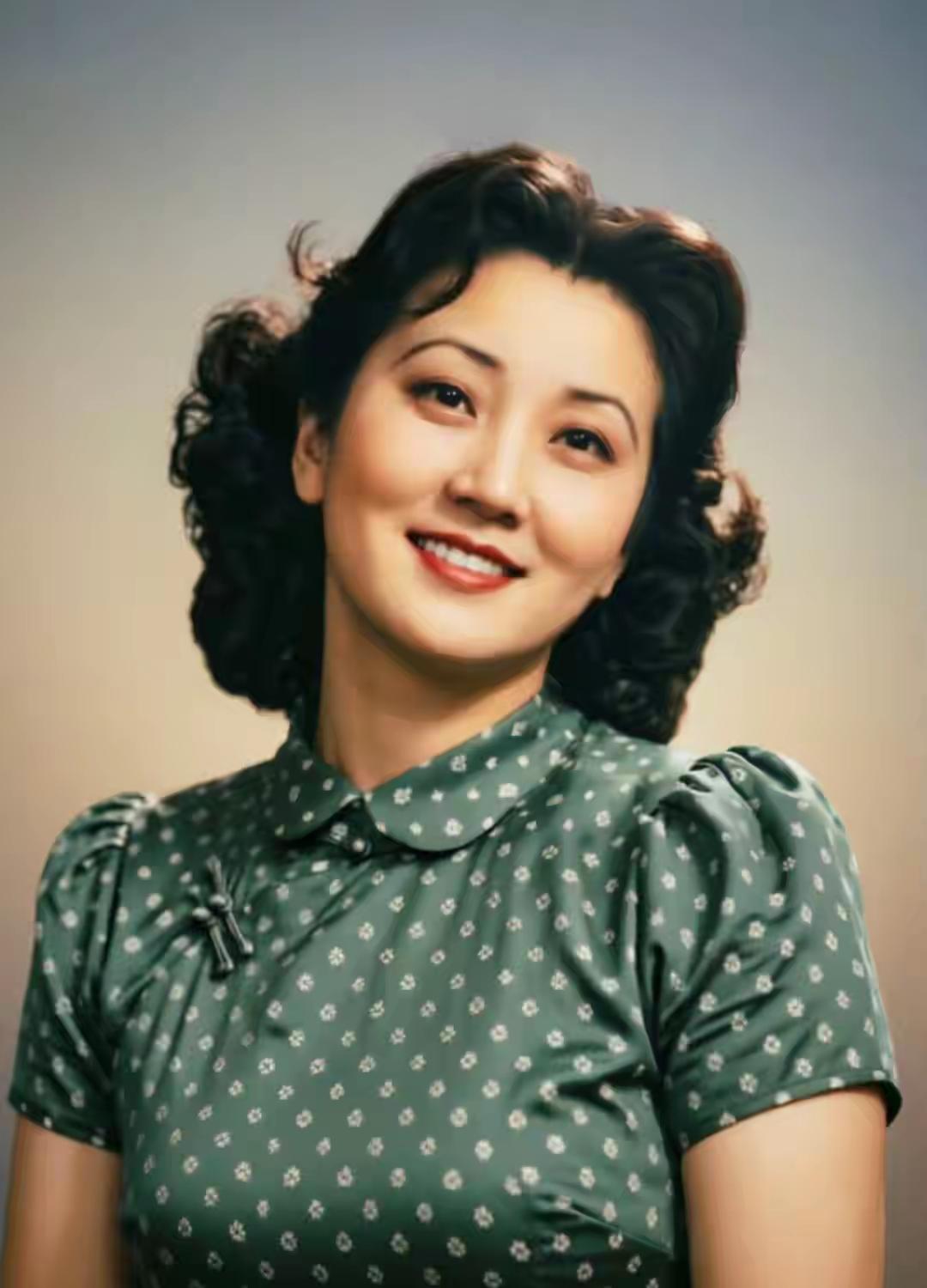新中国第一代女高音歌唱家