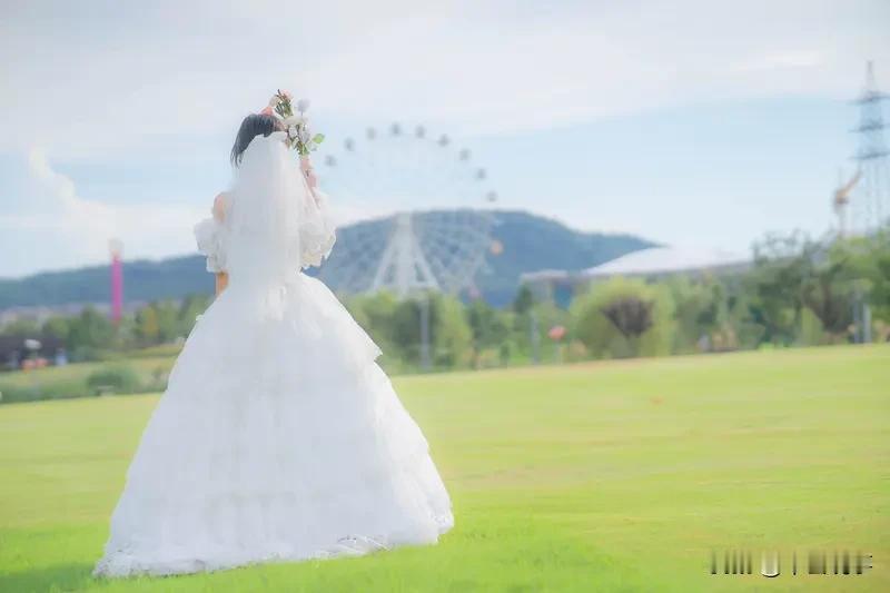 如果我有女儿，我不会建议她不结婚，但会告诉她婚姻不是必选项，而是可随心挑选的选择