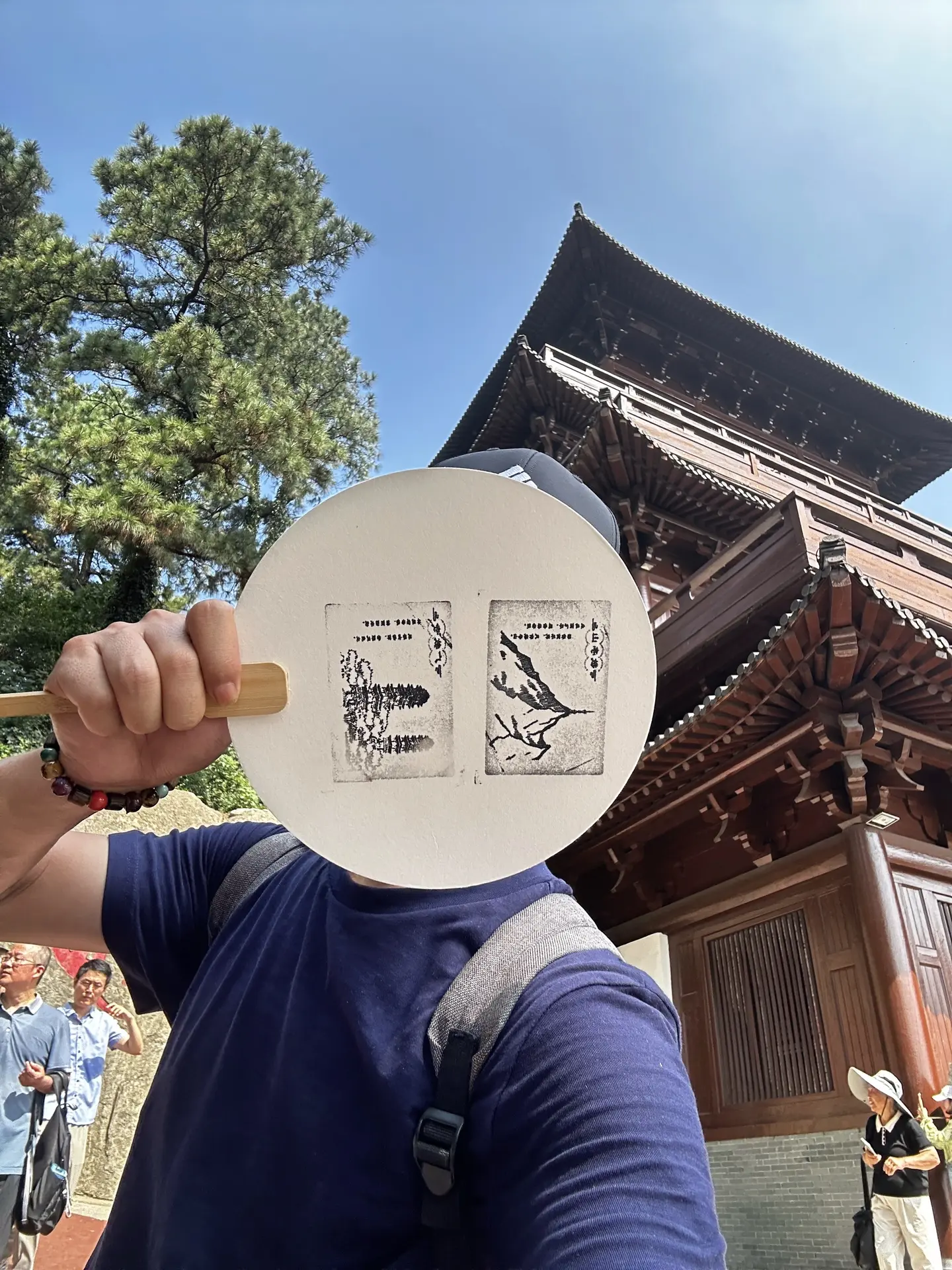 焦虑症容易引发的10个认知扭曲： 1.情绪推理|“我觉得”=“事实就是...