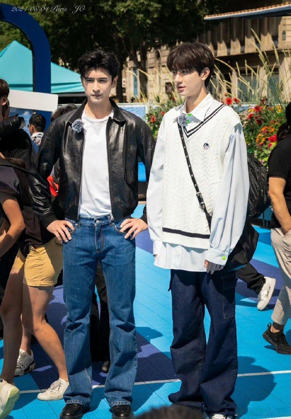 怎么感觉张云龙和林一两个人站在一起也这么好磕呀？[彩虹屁][彩虹屁]不是我说你俩