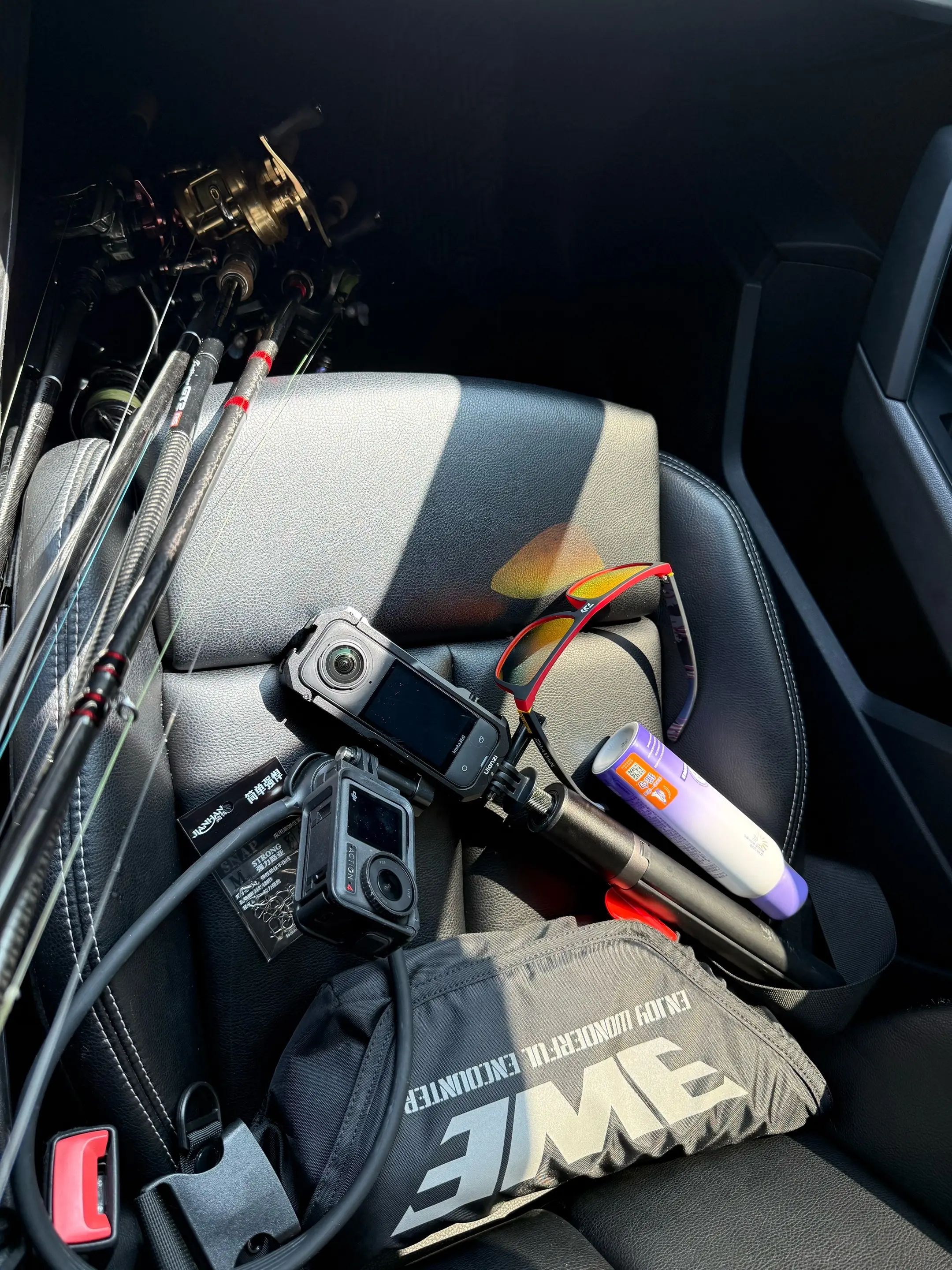 谁的副驾还没有个小可爱。