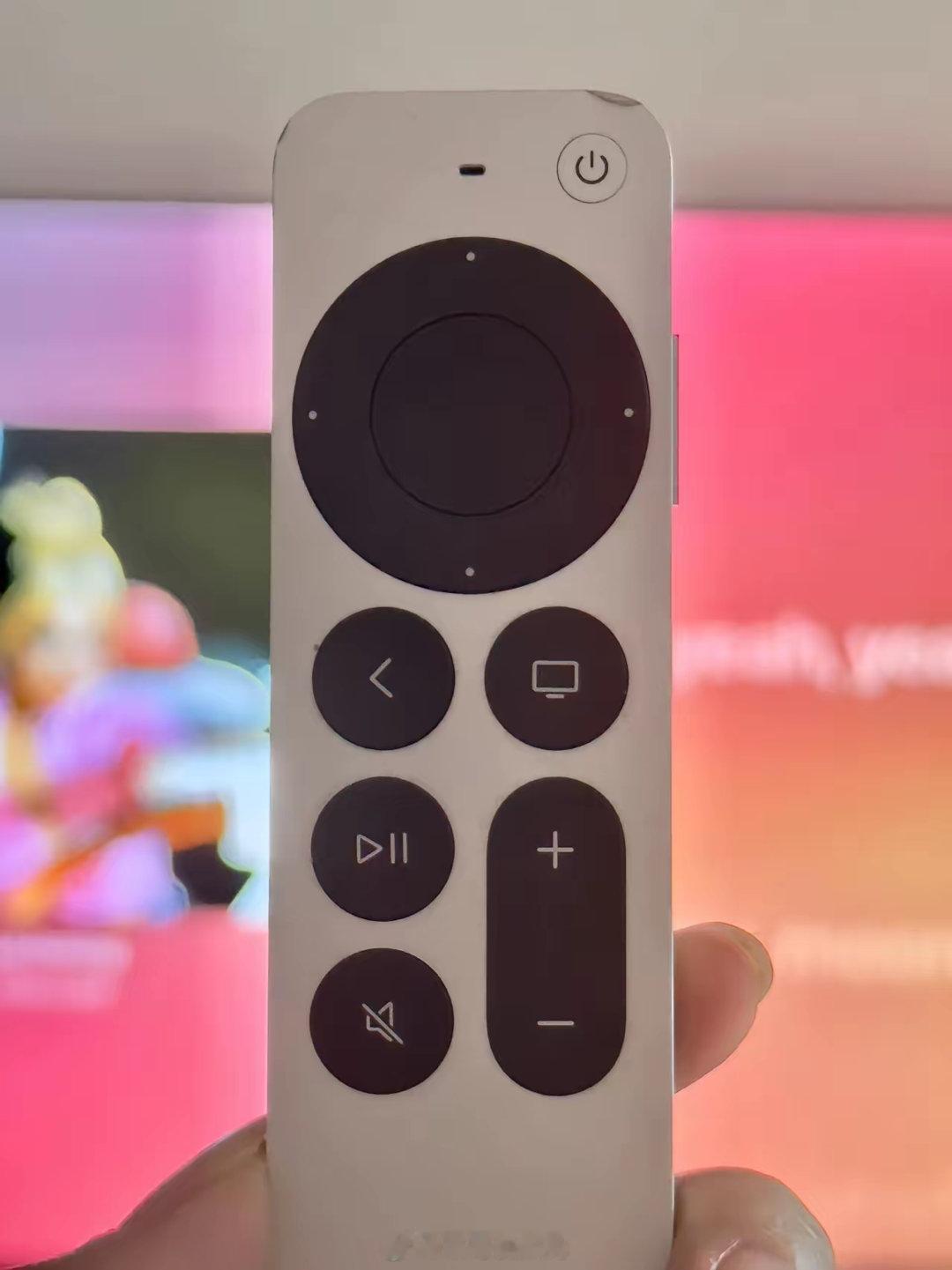破案了哈哈哈iOS 18菜单栏的设计灵感来源真的是遥控器[doge] ​​​