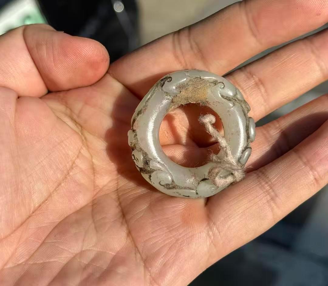 邻居家工具盒里捡到的，昨天正在给儿子辅导作业，邻居跑过来说借扳手，我翻他工具盒的