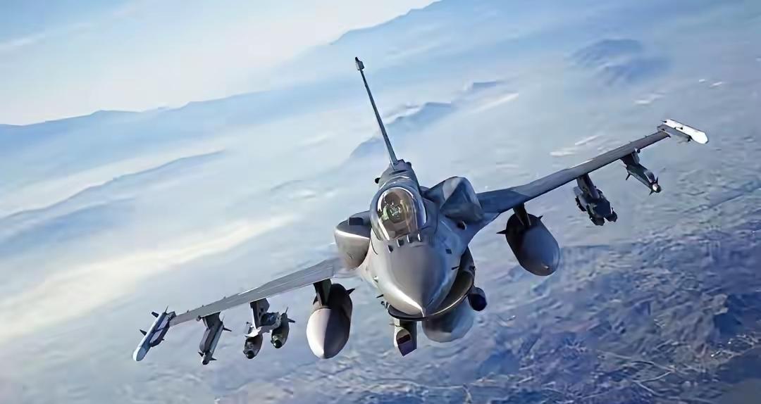 ​韩国也有失手的时候。近日，韩国一架F-16战斗机在空中飞行时突然间发生意外，飞