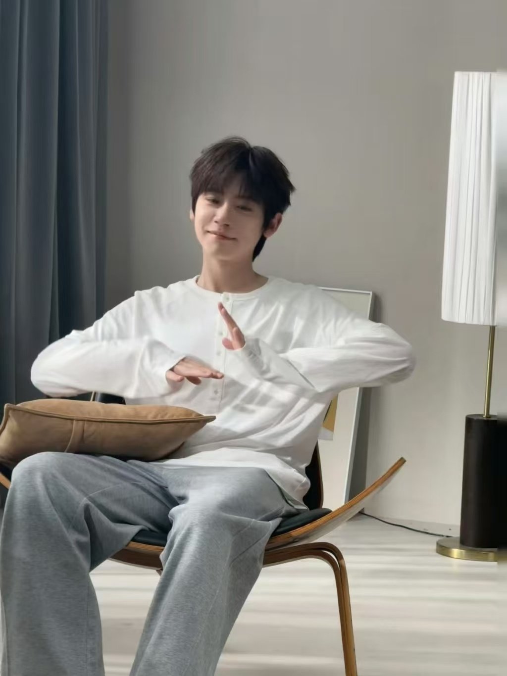 李卿 lq李卿 浪漫银河星空璀璨月光是大海的梦境而你是我的宝藏.”