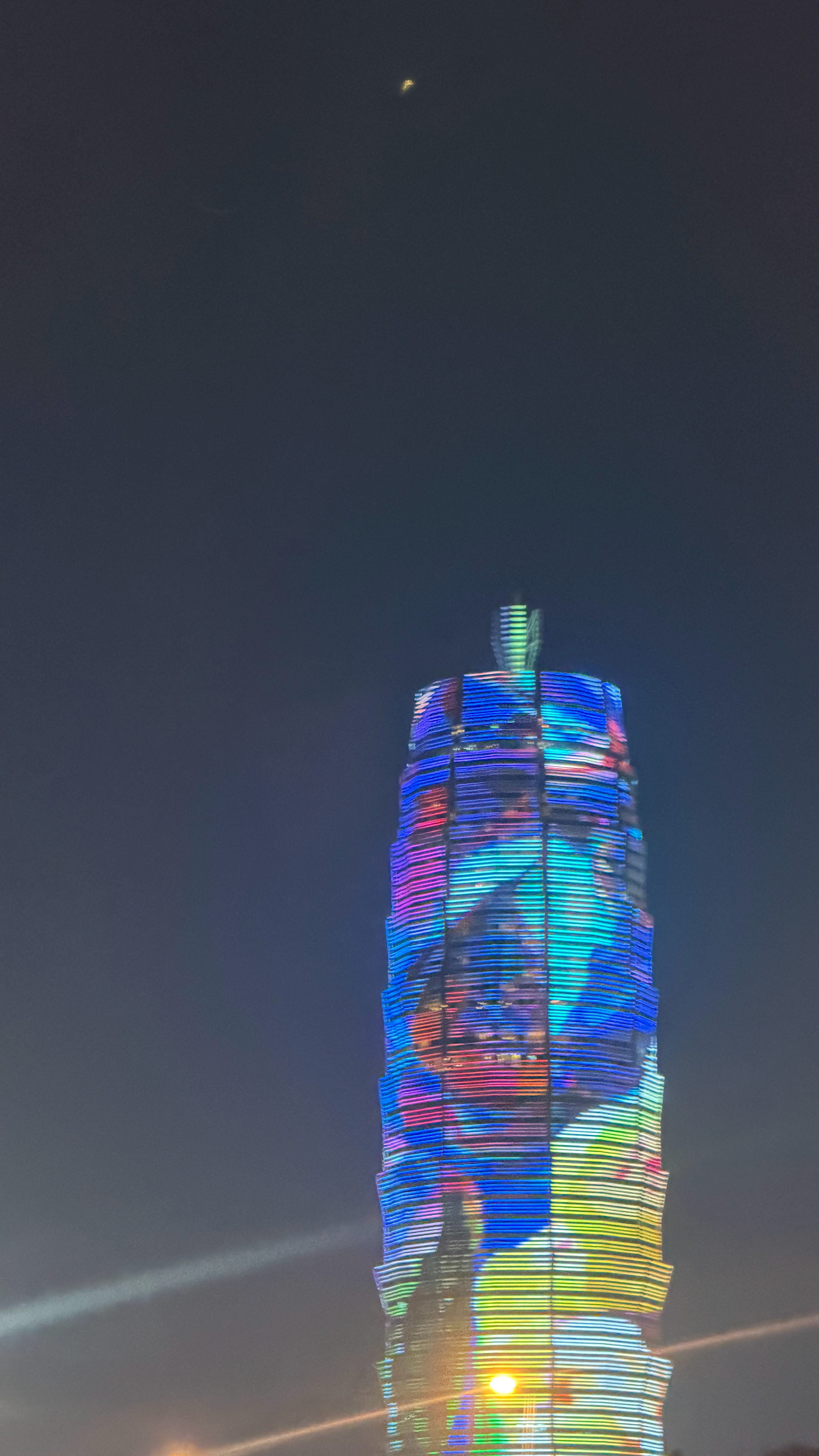 郑州，一个被二手烟腌制入味的城市 ​​​