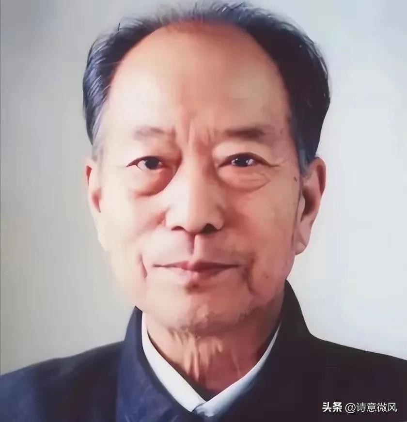 他判刑13年至死未平反，10万人送行墓前立百碑，百姓说不能忘了他。2004年5月